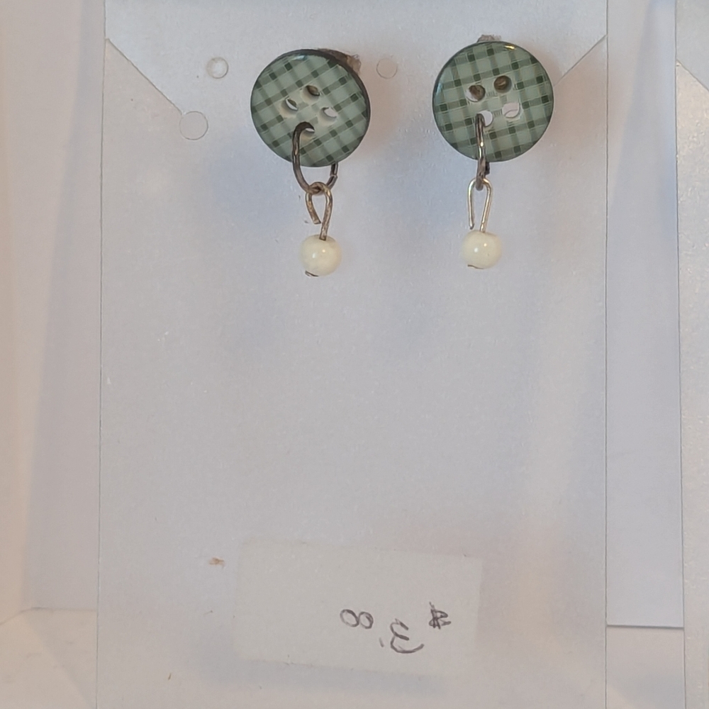 Set Of 6 Button Earrings